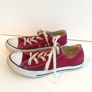 Converse Burgundy Sneakers 3Y